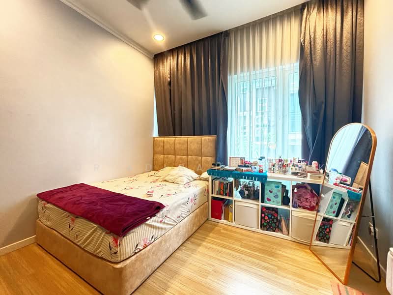 Rumah Teres untuk Dijual di Bandar Rinching (Semenyih) - Nur Adibah Ishak - PropertyGuru.com.my