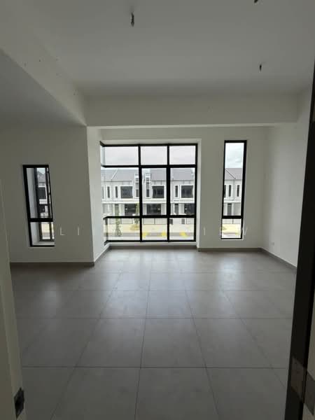 2-storey Terraced House for Sale in Taman Mount Austin (Tebrau) - Lilara Tiew - PropertyGuru.com.my