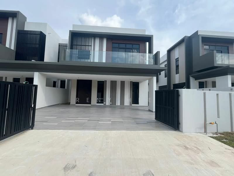 Semi-Detached House for Sale in Taman Sutera Utama (Skudai) - Reny Hee - Exterior - PropertyGuru.com.my
