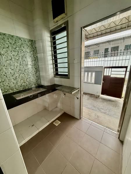 2-storey Terraced House for Sale in Redang Lakeview (Johor Bahru) - Doreen Wong - PropertyGuru.com.my
