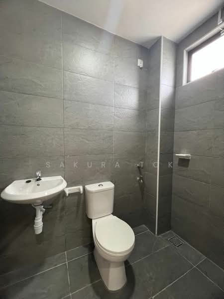 2-storey Terraced House for Rent in Iskandar Puteri (Nusajaya) (Johor) - Sakura Tok - Bathroom - PropertyGuru.com.my