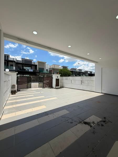 2-storey Terraced House for Sale in Taman Puteri Wangsa (Ulu Tiram) - Reny Hee - Exterior - PropertyGuru.com.my