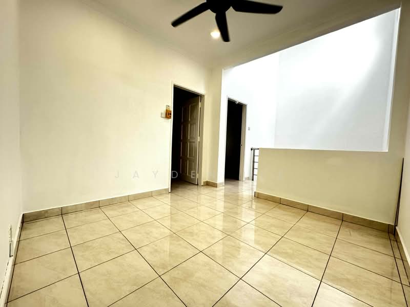 2-storey Terraced House for Sale in Taman Wawasan (Puchong) - Jayden Lee - Interior - PropertyGuru.com.my