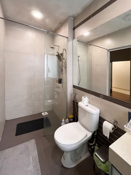 Kondominium untuk Disewa di The Seed Taman Sutera Utama - Alisa Liang - Bathroom - PropertyGuru.com.my