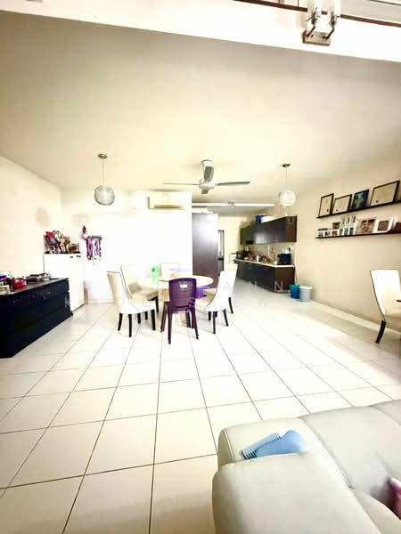 Rumah Teres 3 Tingkat untuk Dijual di Taman Tasik Damai (Sungai Besi) - Sally Anne Khoo Siew bee - Living Room - PropertyGuru.com.my