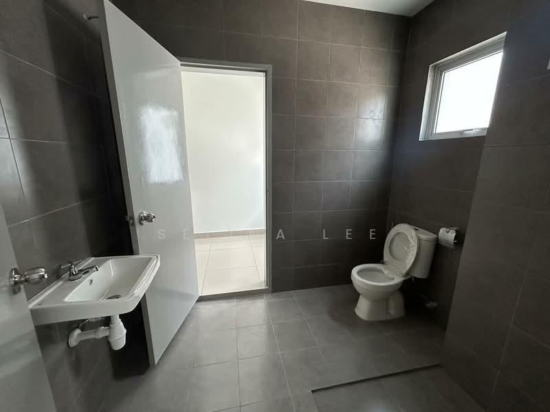 2-storey Terraced House for Rent in Klang (Selangor) - Selina Lee - Bathroom - PropertyGuru.com.my