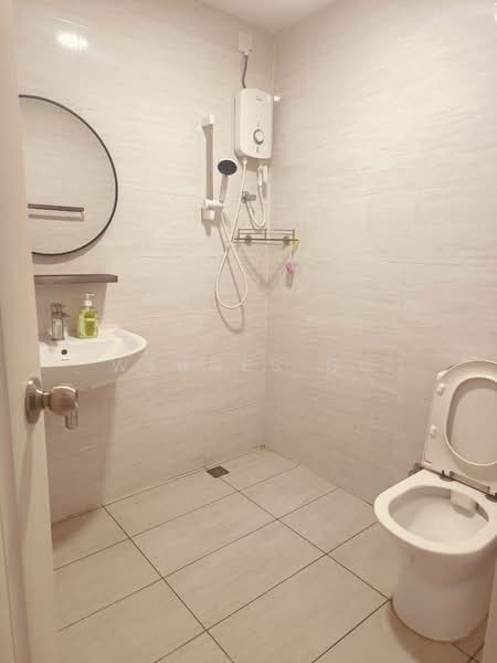 Rumah Teres 2 Tingkat untuk Disewa di Taman Damansara Aliff (Tampoi) - Wennes Go - Bathroom - PropertyGuru.com.my