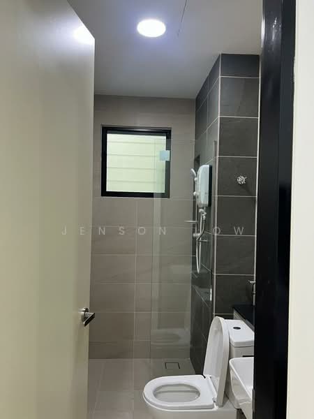 Servis Apartment untuk Disewa di 2Rio Residence @ Bandar Puteri Puchong - Jenson Low - Bathroom - PropertyGuru.com.my