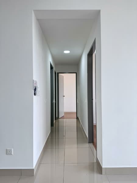 Servis Apartment untuk Disewa di M Vertica - Ivan Lau - Corridor - PropertyGuru.com.my