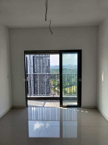 Kediaman Servis untuk Disewa di Sensory Residence @ Southville City - Mico Wong - Balcony - PropertyGuru.com.my