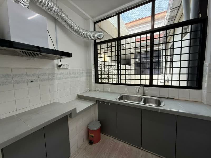 Apartment for Rent at Pantai Apartment - Carson Ang - Kitchen - PropertyGuru.com.my