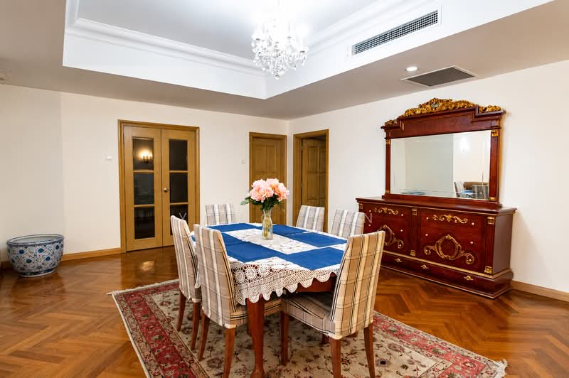 Service Residence for Sale at 3 Kia Peng - Yong Jun - Dining Room - PropertyGuru.com.my