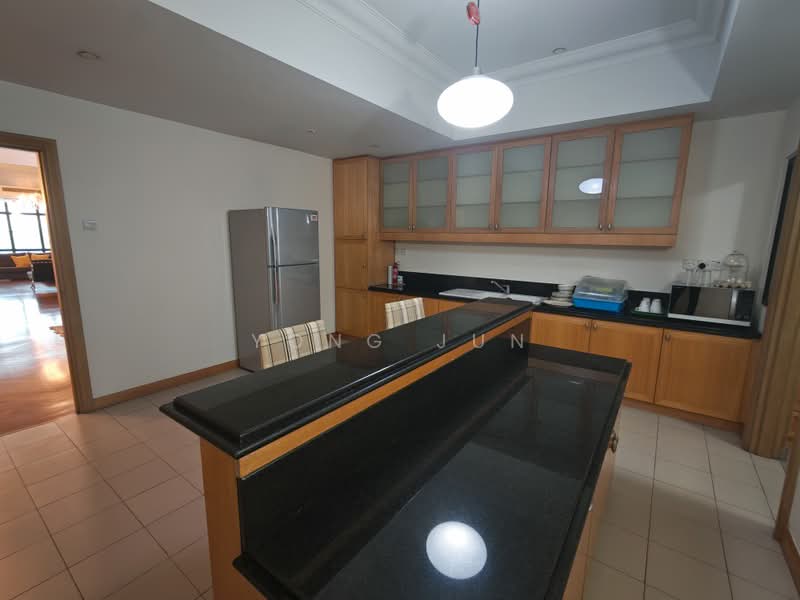 Service Residence for Sale at 3 Kia Peng - Yong Jun - Kitchen - PropertyGuru.com.my