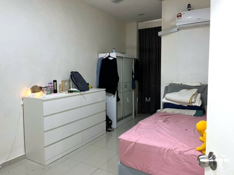Rumah Teres 2 Tingkat untuk Dijual di Taman Ehsan Jaya (Ulu Tiram) - Karl Lim - Bedroom - PropertyGuru.com.my