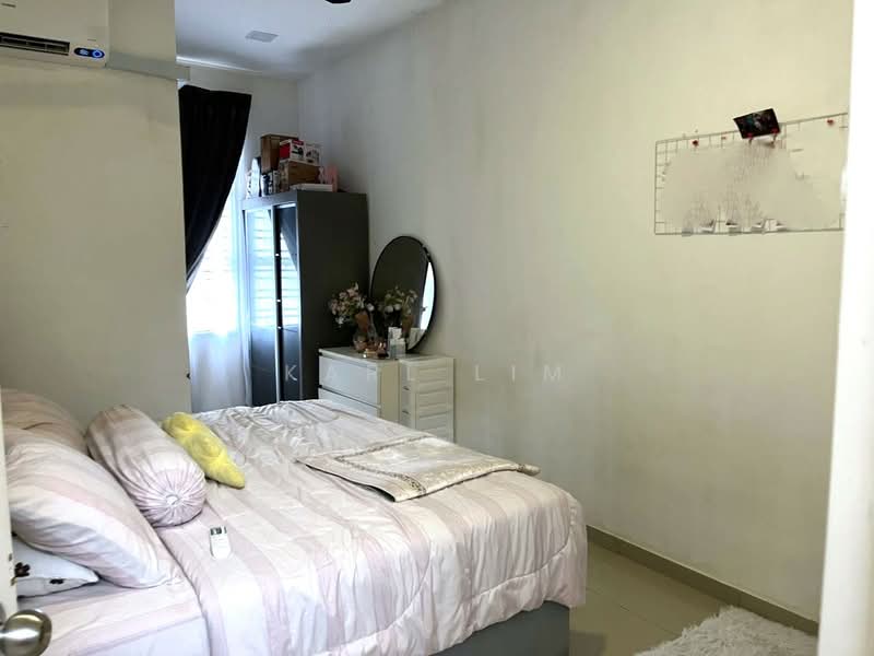 Rumah Teres 2 Tingkat untuk Dijual di Taman Ehsan Jaya (Ulu Tiram) - Karl Lim - Bedroom - PropertyGuru.com.my