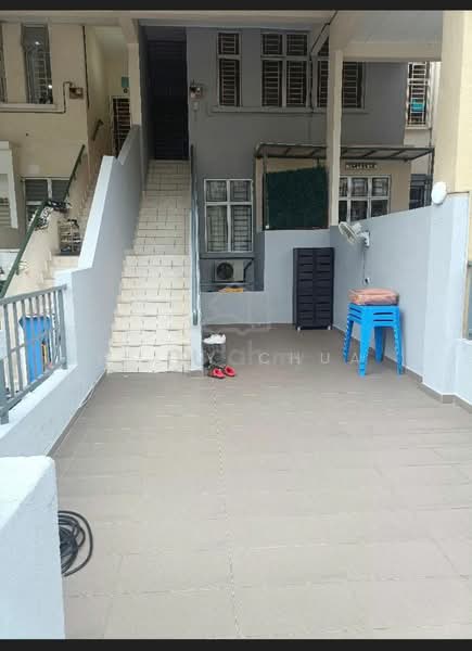 Rumah Bandar untuk Dijual di Taman Lagenda Mas (Cheras) - Kelly Chua - Exterior - PropertyGuru.com.my