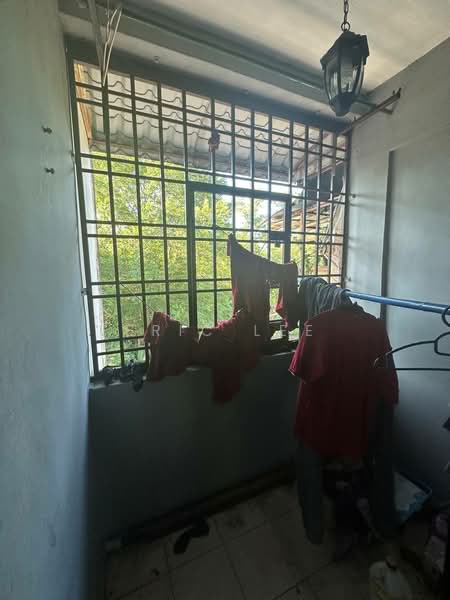 Flat for Sale at Taman Tan Sri Yaacob - Eric Lee - Balcony - PropertyGuru.com.my
