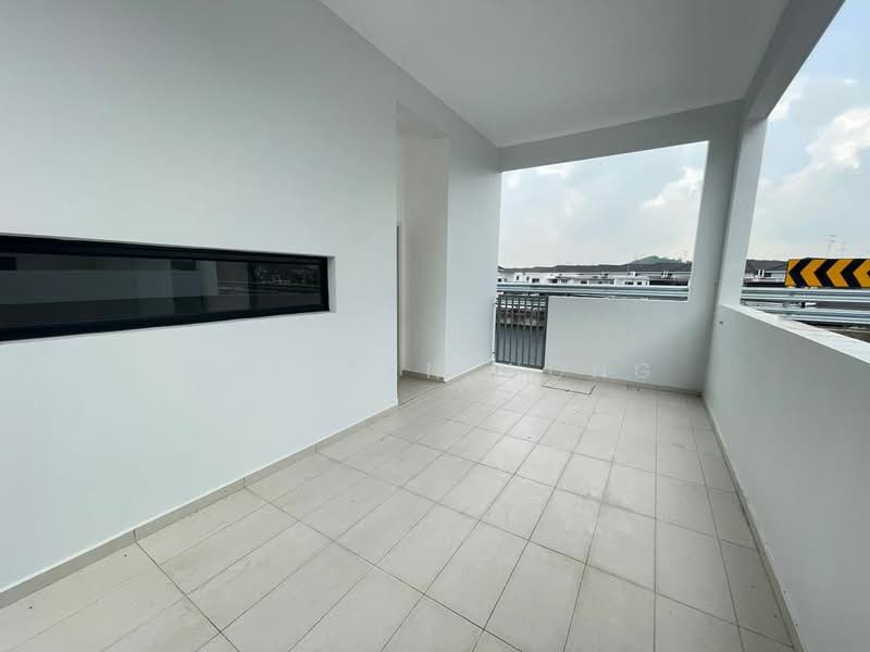 2-storey Terraced House for Sale in Taman Desa Tebrau (Tebrau) - Shereen Wong - Balcony - PropertyGuru.com.my