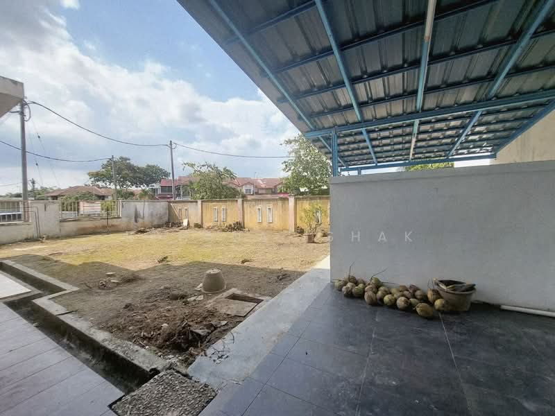 Terraced House for Sale in Sungai Buloh (Selangor) - Rohana Ishak - Exterior - PropertyGuru.com.my