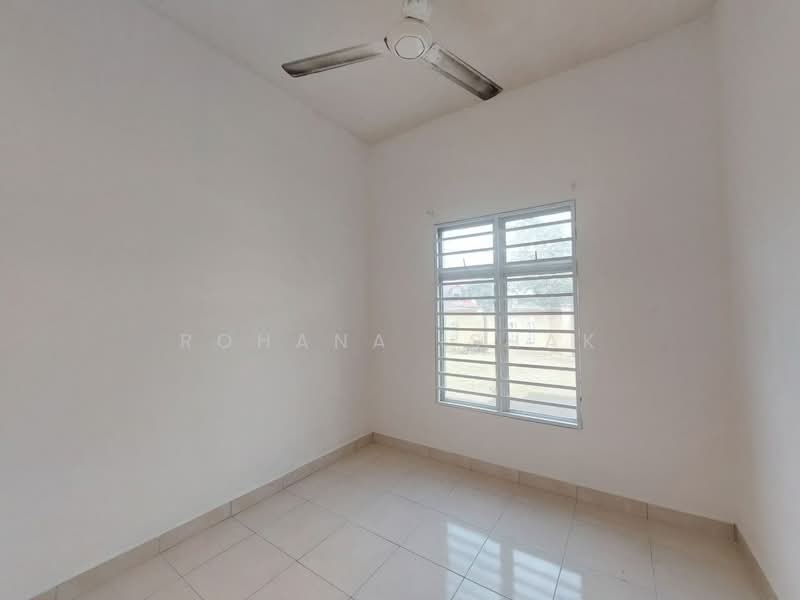 Terraced House for Sale in Sungai Buloh (Selangor) - Rohana Ishak - Interior - PropertyGuru.com.my