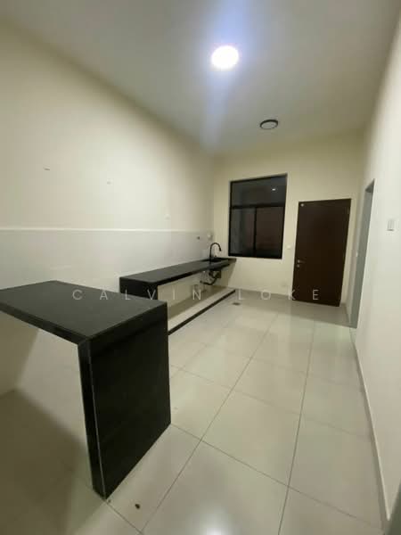 Rumah Teres untuk Dijual di Bangi (Selangor) - Calvin Loke - Kitchen - PropertyGuru.com.my