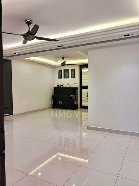 Rumah Teres 2 Tingkat untuk Dijual di Bandar Parklands (Klang) - Mason Chiah - Living Room - PropertyGuru.com.my
