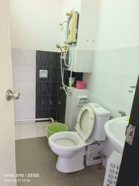 1.5-storey Terraced House for Rent in Bukit Indah (Iskandar Puteri (Nusajaya)) - Alisa Liang - Bathroom - PropertyGuru.com.my