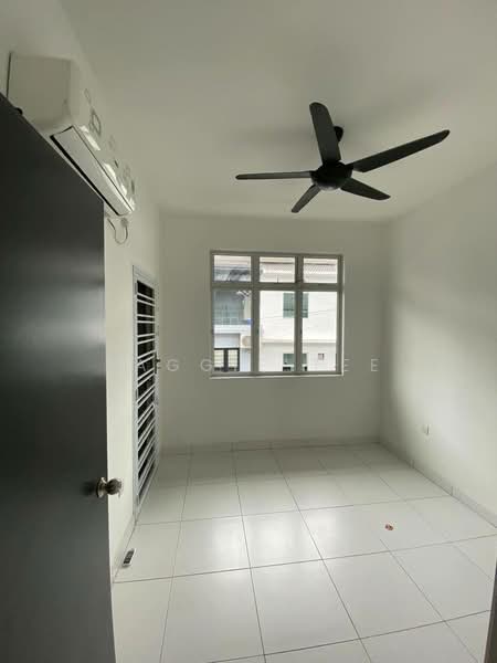 Rumah Teres 2 Tingkat untuk Dijual di Taman Mutiara Rini (Skudai) - Paggie Tee - Interior - PropertyGuru.com.my