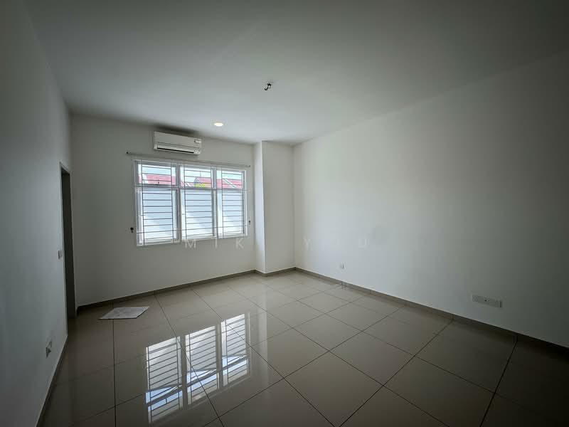 2-storey Terraced House for Sale in Bandar Rimbayu (Telok Panglima Garang) - Miki You - Interior - PropertyGuru.com.my