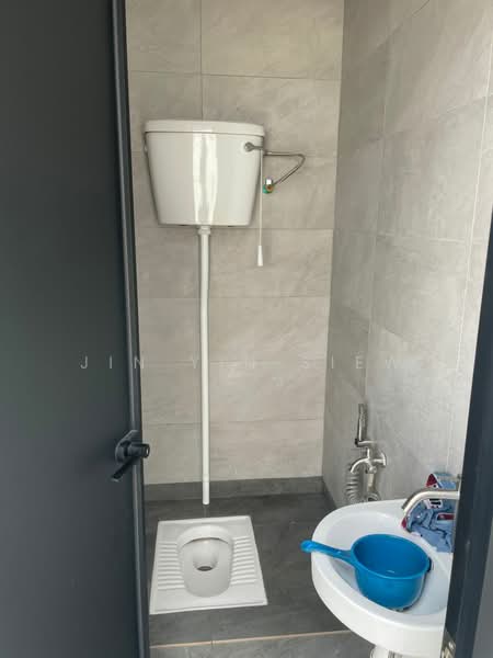 Factory for Rent in Taman Kapar Permai (Kapar) - Jin Yin Siew - Bathroom - PropertyGuru.com.my