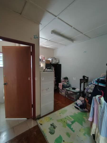 Rumah Teres 2 Tingkat untuk Dijual di Taman Tampoi Indah (Tampoi) - Kuu Chin - Interior - PropertyGuru.com.my