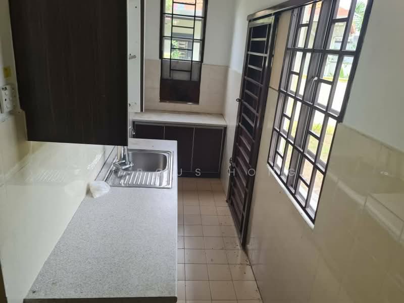Semi-Detached House for Sale in Seremban 3 (Rasah) - Marcus Hong - Kitchen - PropertyGuru.com.my