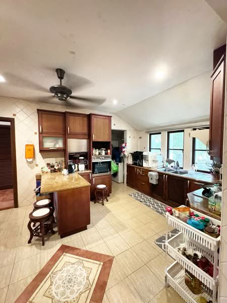 Bungalow for Sale in Kajang (Selangor) - Noraini Dahan - Kitchen - PropertyGuru.com.my