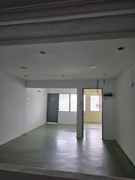 Kedai / Pejabat untuk Disewa di Island Glades (Jelutong) - Freddy Tan - Interior - PropertyGuru.com.my