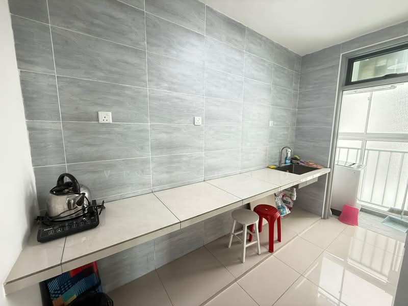 Apartment for Rent at KSL Residence 2 @ Kangkar Tebrau - Vincent Tea - Kitchen - PropertyGuru.com.my