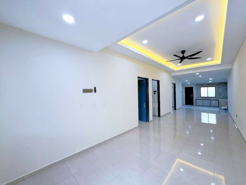 1-storey Terraced House for Sale in Taman Abad (Johor Bahru) - Karl Lim - Living Room - PropertyGuru.com.my