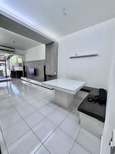 Rumah Teres 2 Tingkat untuk Dijual di Setia Tropika (Johor Bahru) - Janice . - PropertyGuru.com.my