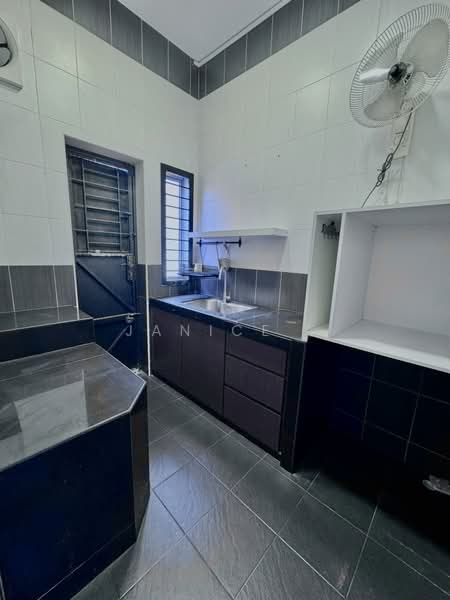 Rumah Teres 2 Tingkat untuk Dijual di Setia Tropika (Johor Bahru) - Janice . - PropertyGuru.com.my