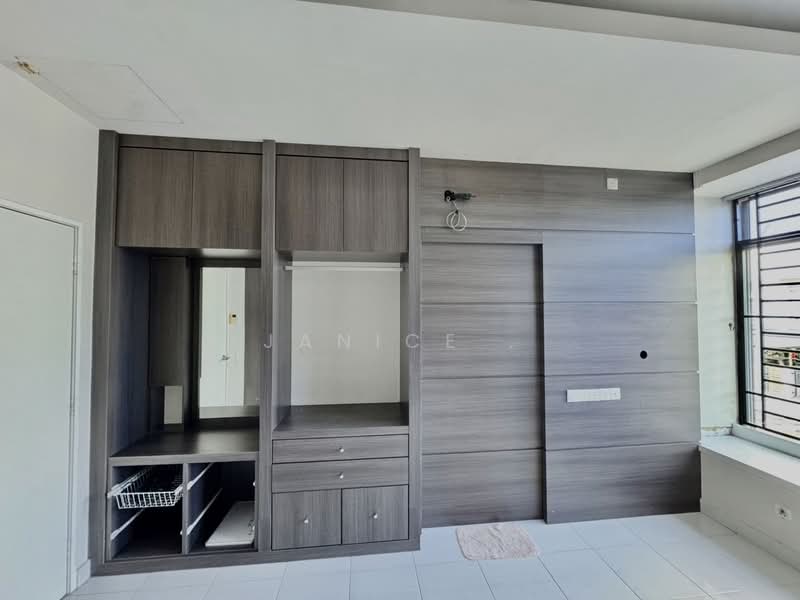 Rumah Teres 2 Tingkat untuk Dijual di Setia Tropika (Johor Bahru) - Janice . - PropertyGuru.com.my