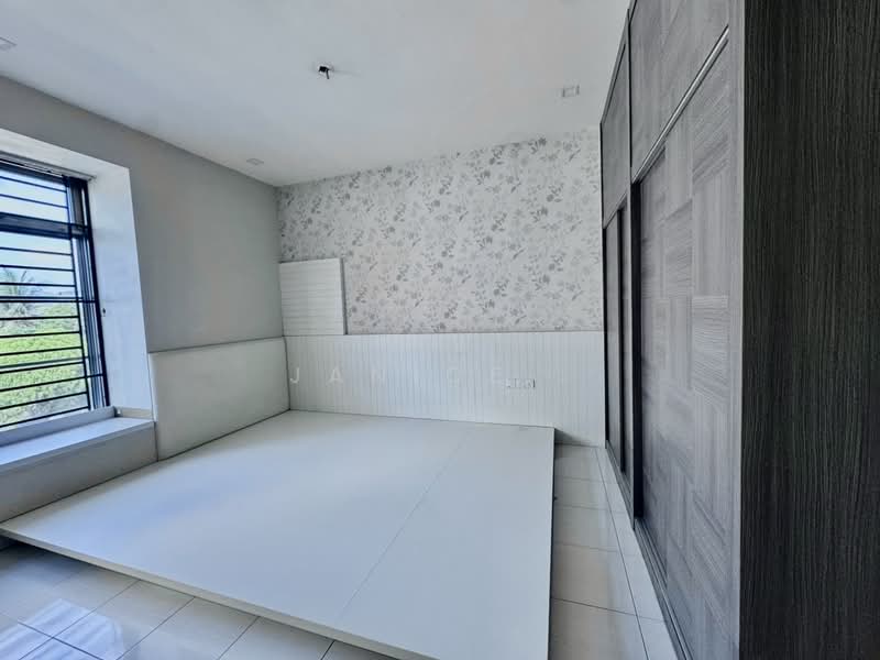 Rumah Teres 2 Tingkat untuk Dijual di Setia Tropika (Johor Bahru) - Janice . - PropertyGuru.com.my