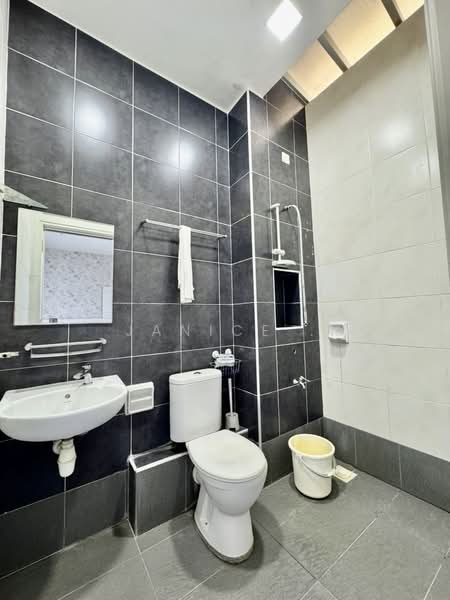 Rumah Teres 2 Tingkat untuk Dijual di Setia Tropika (Johor Bahru) - Janice . - PropertyGuru.com.my