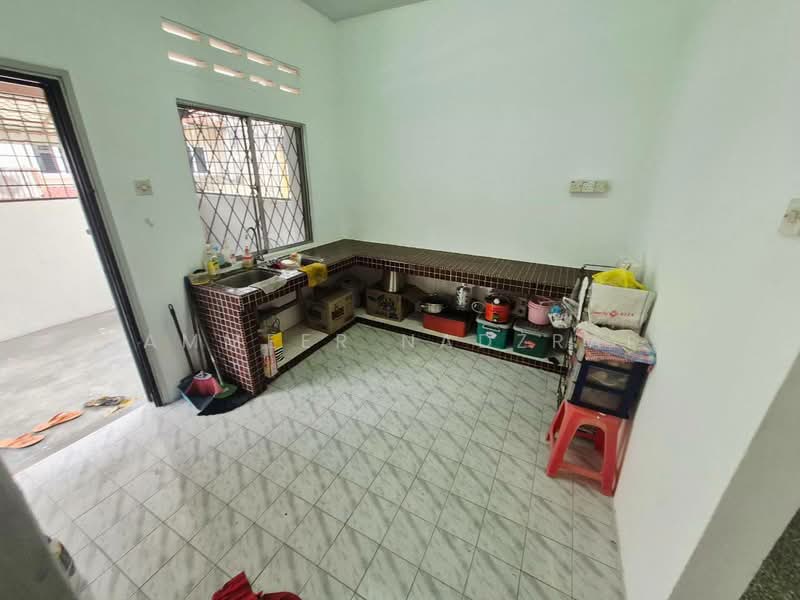 2-storey Terraced House for Sale in Bangsar (Kuala Lumpur) - Ammeer Nadzrai - Kitchen - PropertyGuru.com.my