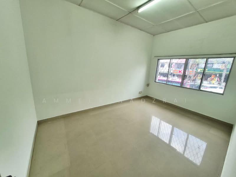 2-storey Terraced House for Sale in Bangsar (Kuala Lumpur) - Ammeer Nadzrai - Interior - PropertyGuru.com.my