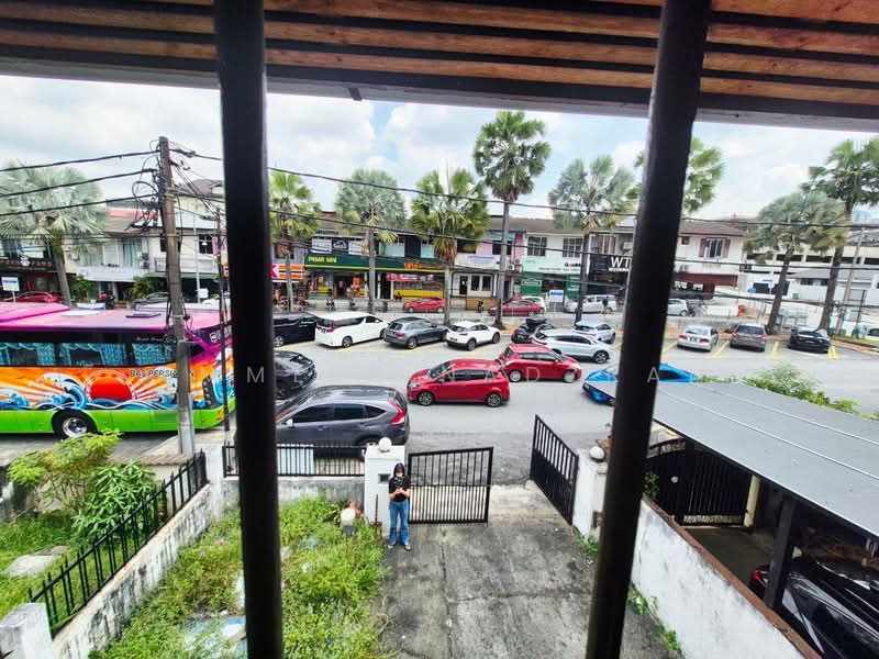 2-storey Terraced House for Sale in Bangsar (Kuala Lumpur) - Ammeer Nadzrai - Exterior - PropertyGuru.com.my