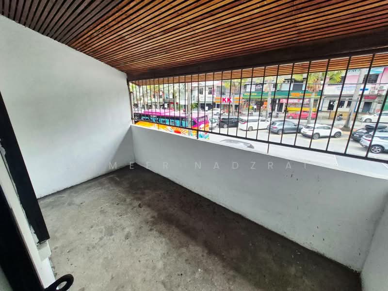 2-storey Terraced House for Sale in Bangsar (Kuala Lumpur) - Ammeer Nadzrai - Balcony - PropertyGuru.com.my
