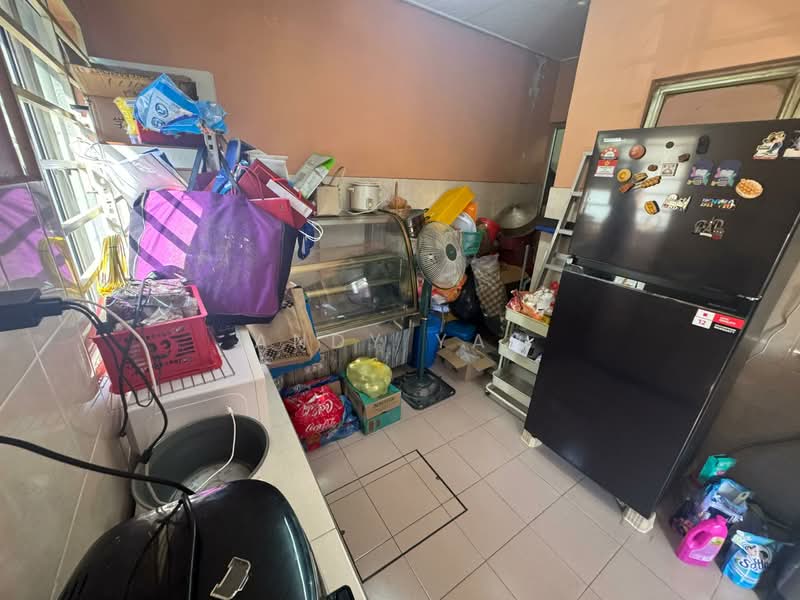 Terraced House for Sale in Taman Tun Perak (Rawang) - Andy Yap - Kitchen - PropertyGuru.com.my