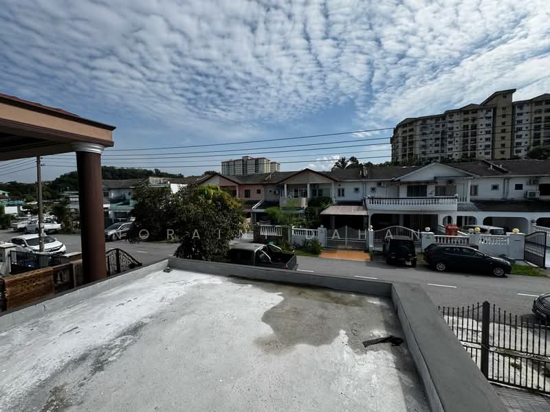 Rumah Teres 2 Tingkat untuk Dijual di Taman Jasmin (Kajang) - Noraini Dahan - Exterior - PropertyGuru.com.my