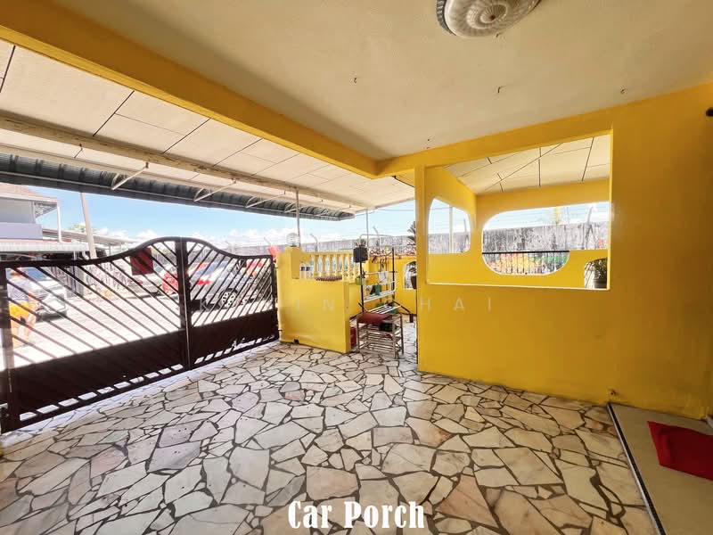 2-storey Terraced House for Sale in Kampar (Perak) - Kevin Chai - Car Park - PropertyGuru.com.my