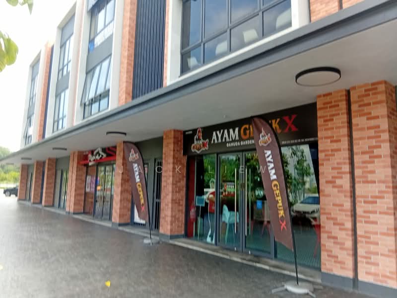 Shop for Rent in Bandar Gamuda Gardens (Rawang) - Jack Liew - Exterior - PropertyGuru.com.my