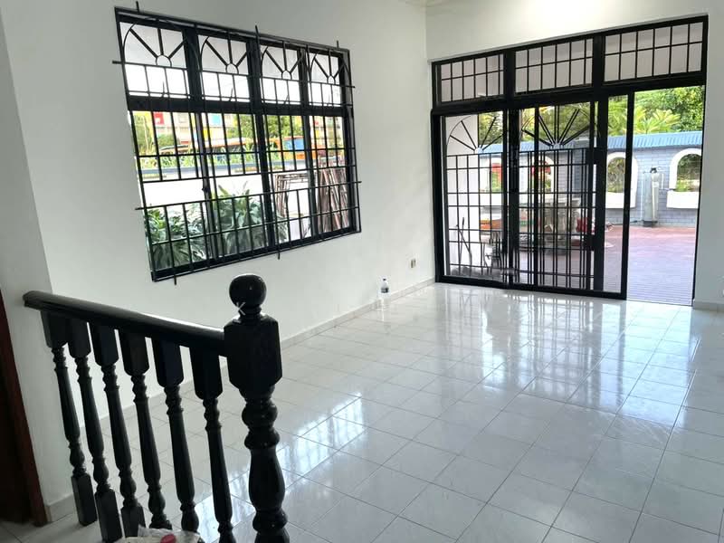 Rumah Teres 2 Tingkat untuk Dijual di Taman Johor Jaya (Johor Bahru) - Karl Lim - Living Room - PropertyGuru.com.my